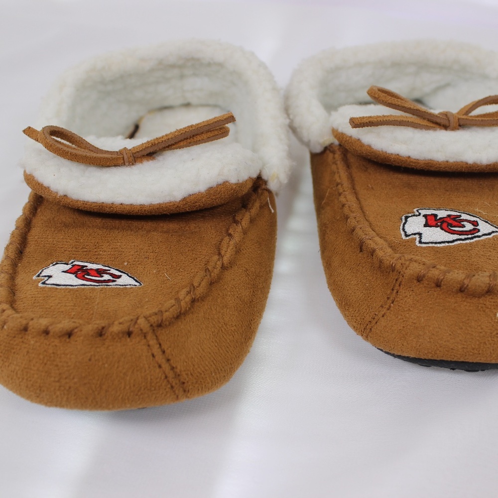 FOCO Kansas City Chiefs Kids Slippers L (5-6) | Excellent Condition